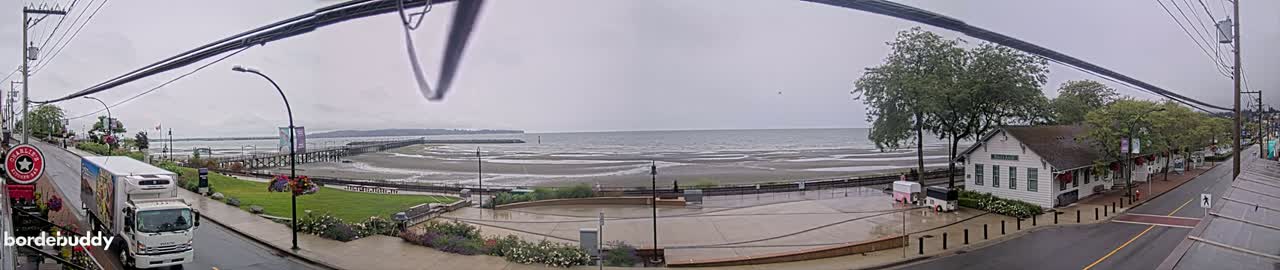 White Rock City Coast & Semiahmoo Bay , USA Mainland View  Live Cam - White Rock, Metro Vancouver, British Columbia, Canada