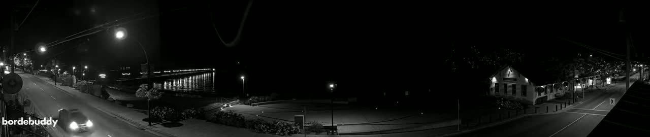 White Rock City Coast & Semiahmoo Bay , USA Mainland View  Live Cam - White Rock, Metro Vancouver, British Columbia, Canada