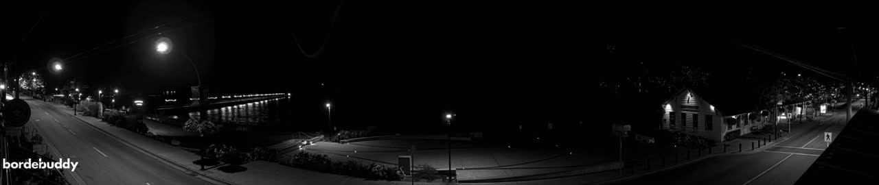 White Rock City Coast & Semiahmoo Bay , USA Mainland View  Live Cam - White Rock, Metro Vancouver, British Columbia, Canada