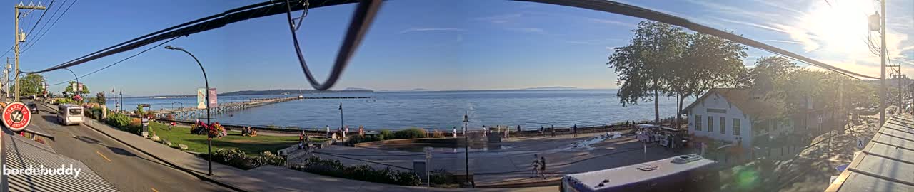 White Rock City Coast & Semiahmoo Bay , USA Mainland View  Live Cam - White Rock, Metro Vancouver, British Columbia, Canada