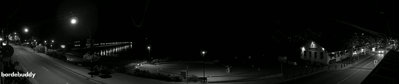 White Rock City Coast & Semiahmoo Bay , USA Mainland View  Live Cam - White Rock, Metro Vancouver, British Columbia, Canada