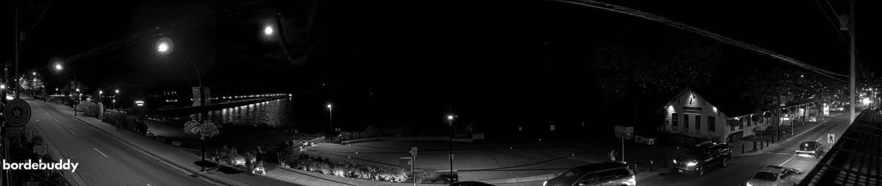 White Rock City Coast & Semiahmoo Bay , USA Mainland View  Live Cam - White Rock, Metro Vancouver, British Columbia, Canada