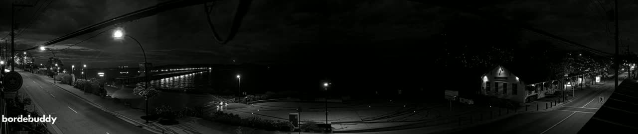 White Rock City Coast & Semiahmoo Bay , USA Mainland View  Live Cam - White Rock, Metro Vancouver, British Columbia, Canada