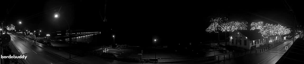 White Rock City Coast & Semiahmoo Bay , USA Mainland View  Live Cam - White Rock, Metro Vancouver, British Columbia, Canada