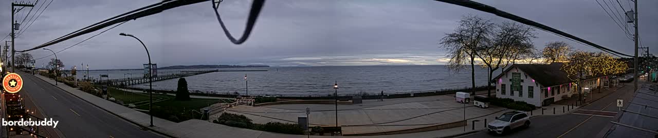 White Rock City Coast & Semiahmoo Bay , USA Mainland View  Live Cam - White Rock, Metro Vancouver, British Columbia, Canada