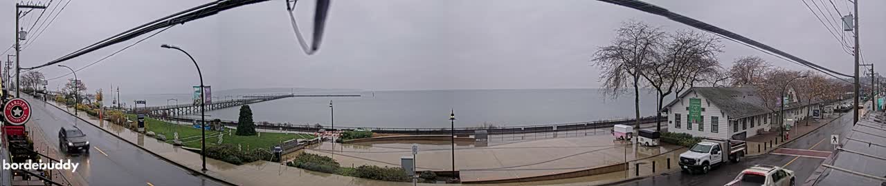 White Rock City Coast & Semiahmoo Bay , USA Mainland View  Live Cam - White Rock, Metro Vancouver, British Columbia, Canada