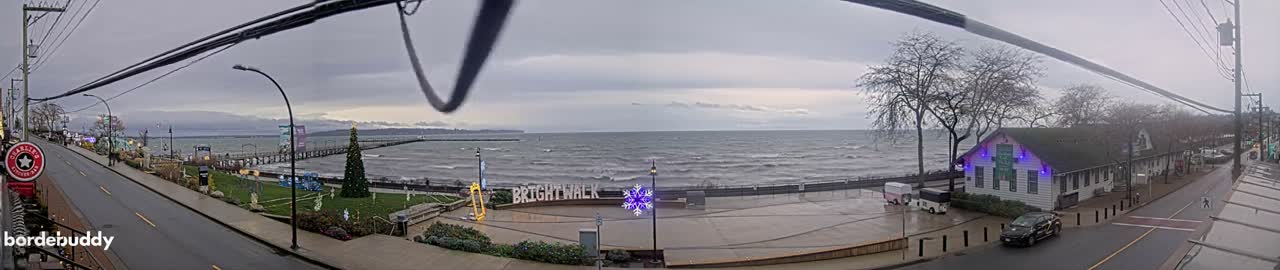 White Rock City Coast & Semiahmoo Bay , USA Mainland View  Live Cam - White Rock, Metro Vancouver, British Columbia, Canada