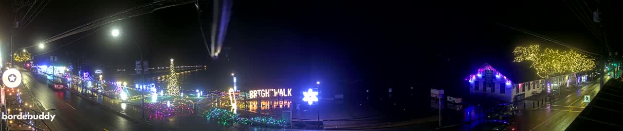 White Rock City Coast & Semiahmoo Bay , USA Mainland View  Live Cam - White Rock, Metro Vancouver, British Columbia, Canada