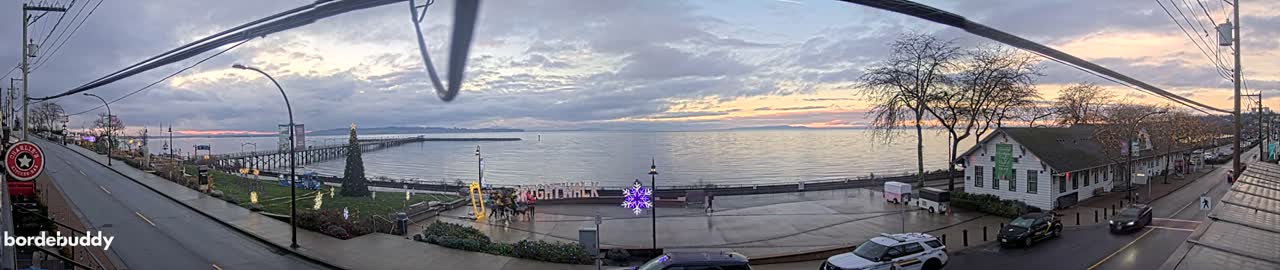 White Rock City Coast & Semiahmoo Bay , USA Mainland View  Live Cam - White Rock, Metro Vancouver, British Columbia, Canada
