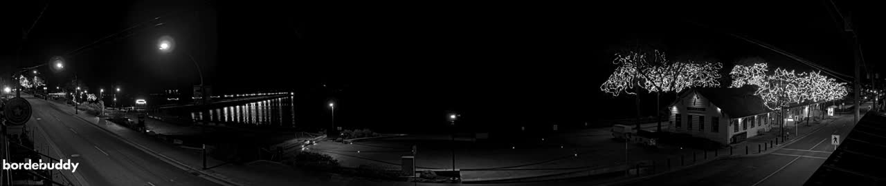 White Rock City Coast & Semiahmoo Bay , USA Mainland View  Live Cam - White Rock, Metro Vancouver, British Columbia, Canada