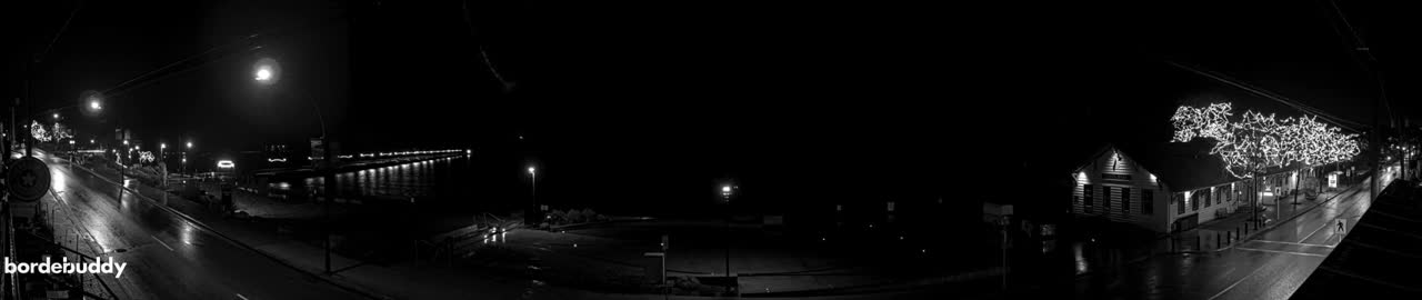 White Rock City Coast & Semiahmoo Bay , USA Mainland View  Live Cam - White Rock, Metro Vancouver, British Columbia, Canada