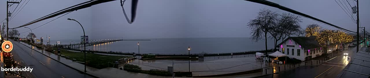 White Rock City Coast & Semiahmoo Bay , USA Mainland View  Live Cam - White Rock, Metro Vancouver, British Columbia, Canada