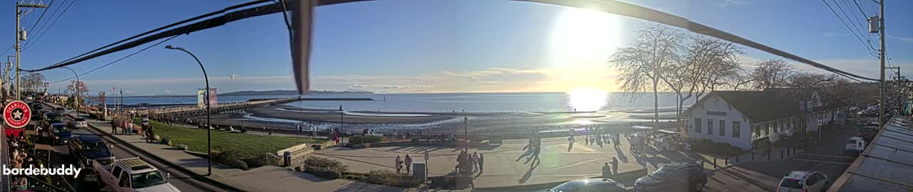 White Rock City Coast & Semiahmoo Bay , USA Mainland View  Live Cam - White Rock, Metro Vancouver, British Columbia, Canada