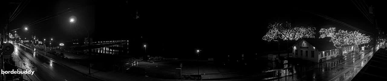 White Rock City Coast & Semiahmoo Bay , USA Mainland View  Live Cam - White Rock, Metro Vancouver, British Columbia, Canada