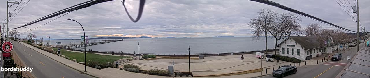 White Rock City Coast & Semiahmoo Bay , USA Mainland View  Live Cam - White Rock, Metro Vancouver, British Columbia, Canada