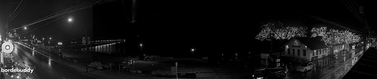 White Rock City Coast & Semiahmoo Bay , USA Mainland View  Live Cam - White Rock, Metro Vancouver, British Columbia, Canada