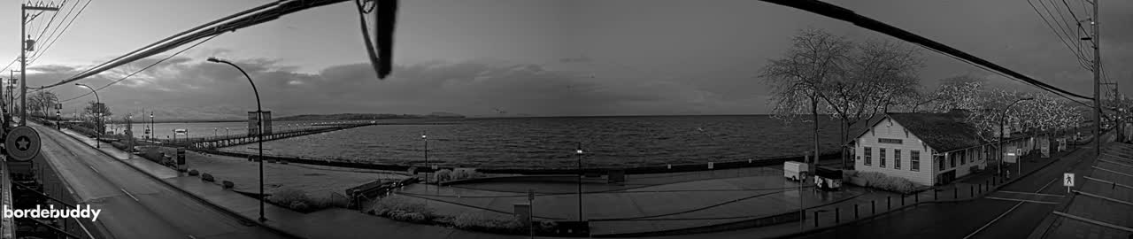 White Rock City Coast & Semiahmoo Bay , USA Mainland View  Live Cam - White Rock, Metro Vancouver, British Columbia, Canada
