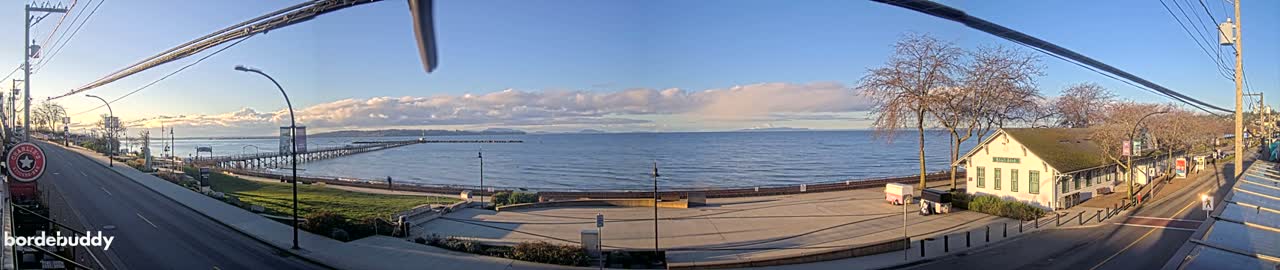 White Rock City Coast & Semiahmoo Bay , USA Mainland View  Live Cam - White Rock, Metro Vancouver, British Columbia, Canada