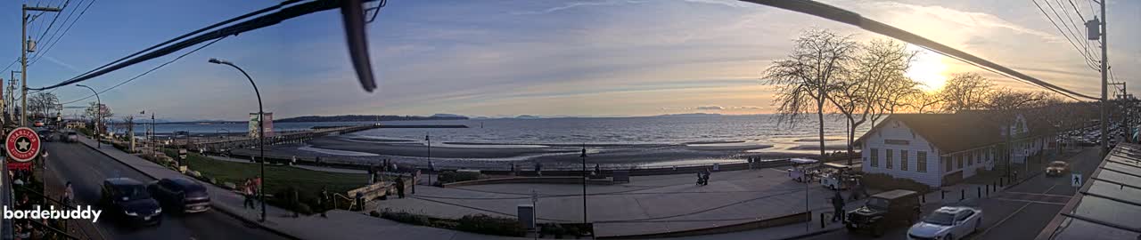 White Rock City Coast & Semiahmoo Bay , USA Mainland View  Live Cam - White Rock, Metro Vancouver, British Columbia, Canada