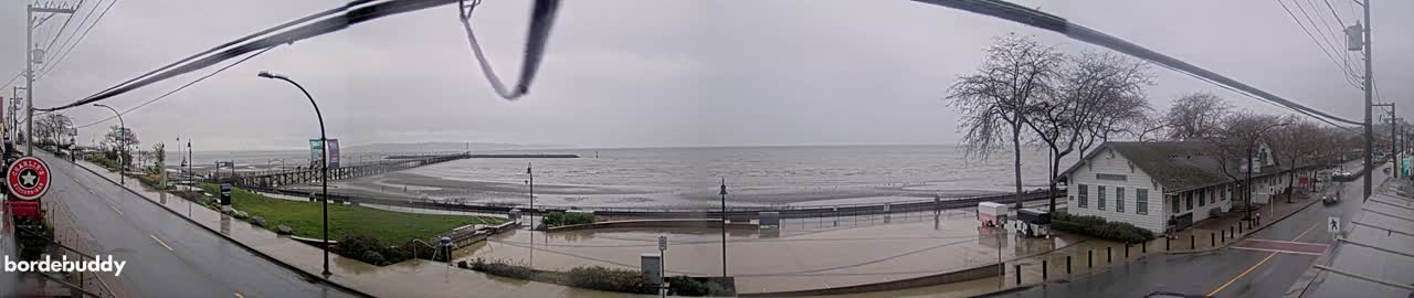 White Rock City Coast & Semiahmoo Bay , USA Mainland View  Live Cam - White Rock, Metro Vancouver, British Columbia, Canada