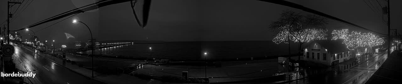 White Rock City Coast & Semiahmoo Bay , USA Mainland View  Live Cam - White Rock, Metro Vancouver, British Columbia, Canada