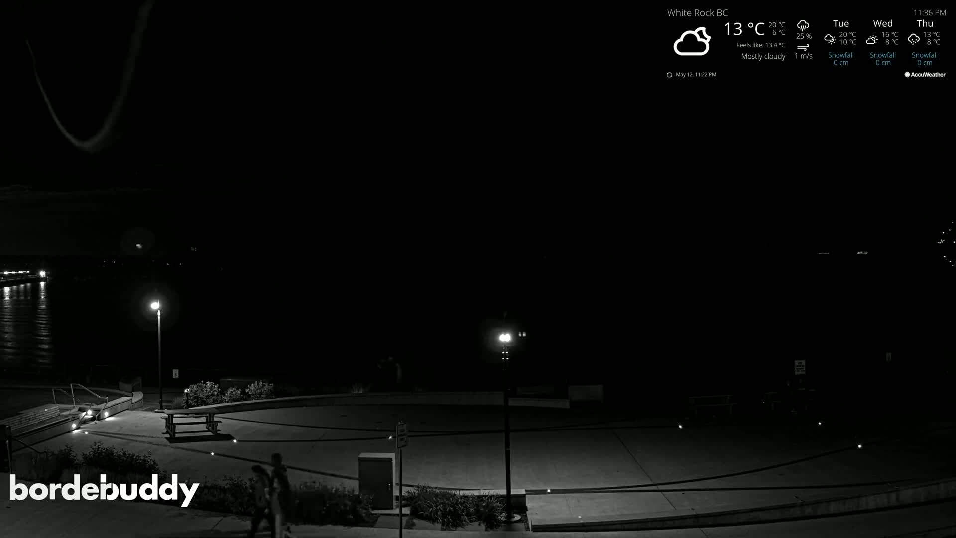 White Rock Beach & Memorial Park Live Cam - White Rock, Metro Vancouver, British Columbia, Canada