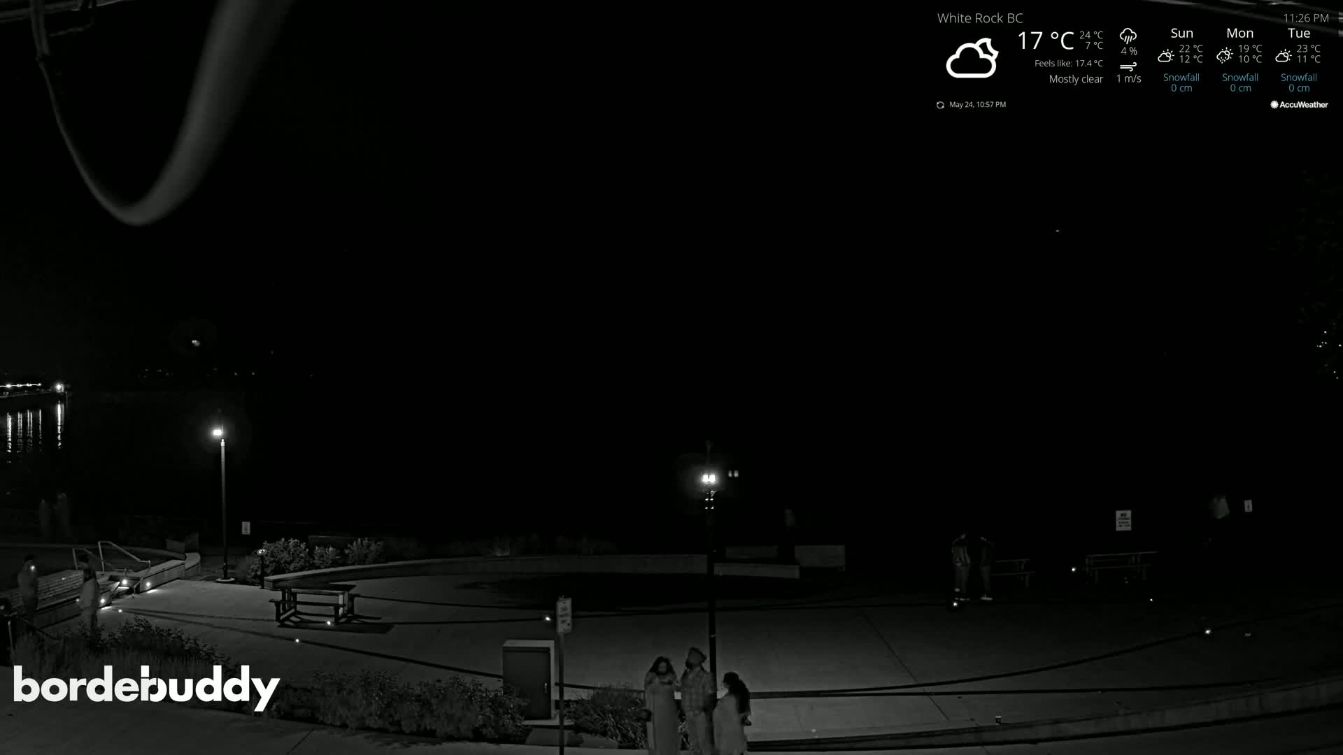 White Rock Beach & Memorial Park Live Cam - White Rock, Metro Vancouver, British Columbia, Canada