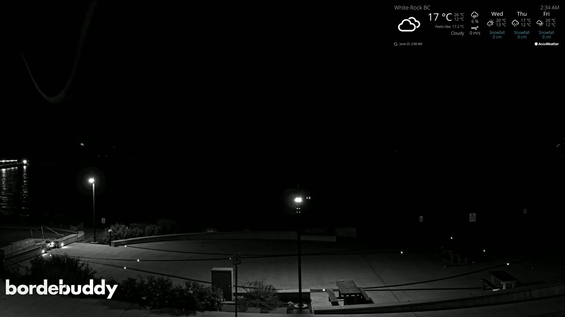 White Rock Beach & Memorial Park Live Cam - White Rock, Metro Vancouver, British Columbia, Canada