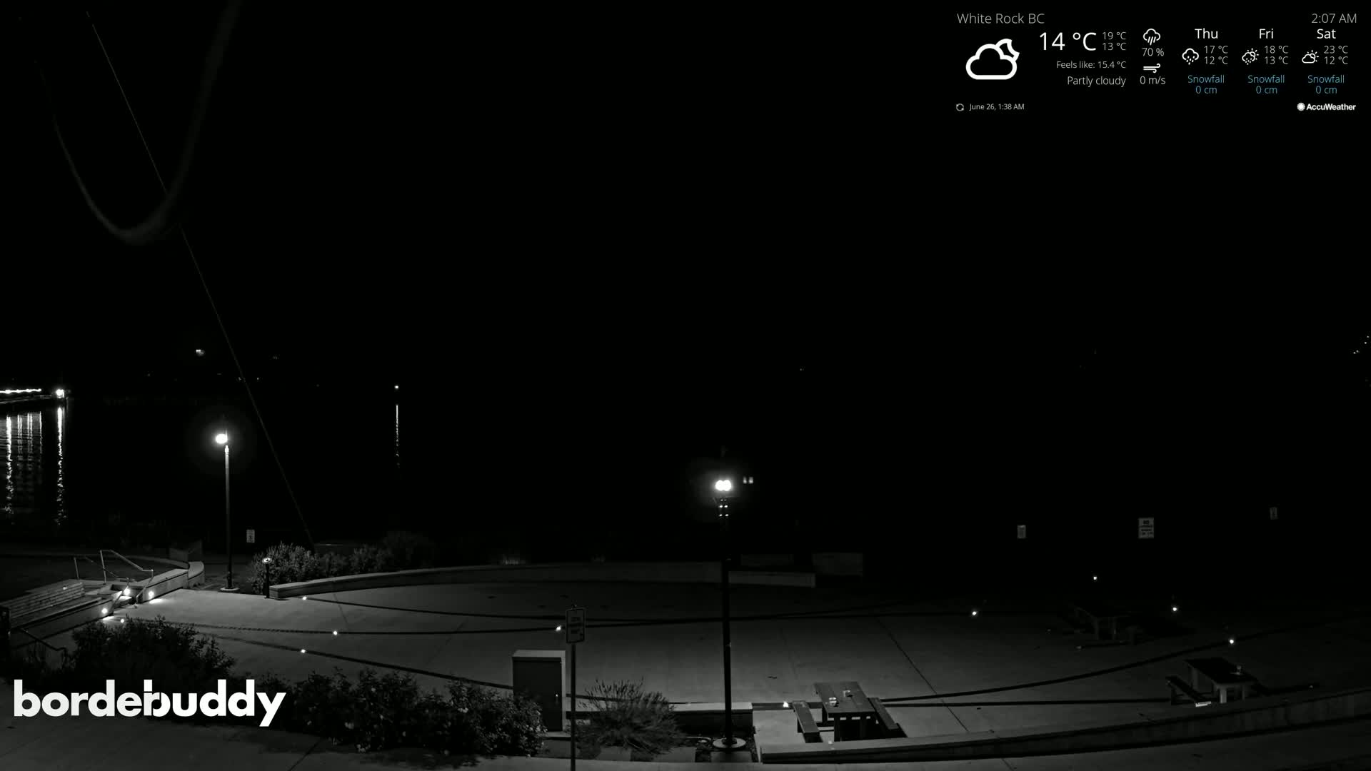 White Rock Beach & Memorial Park Live Cam - White Rock, Metro Vancouver, British Columbia, Canada