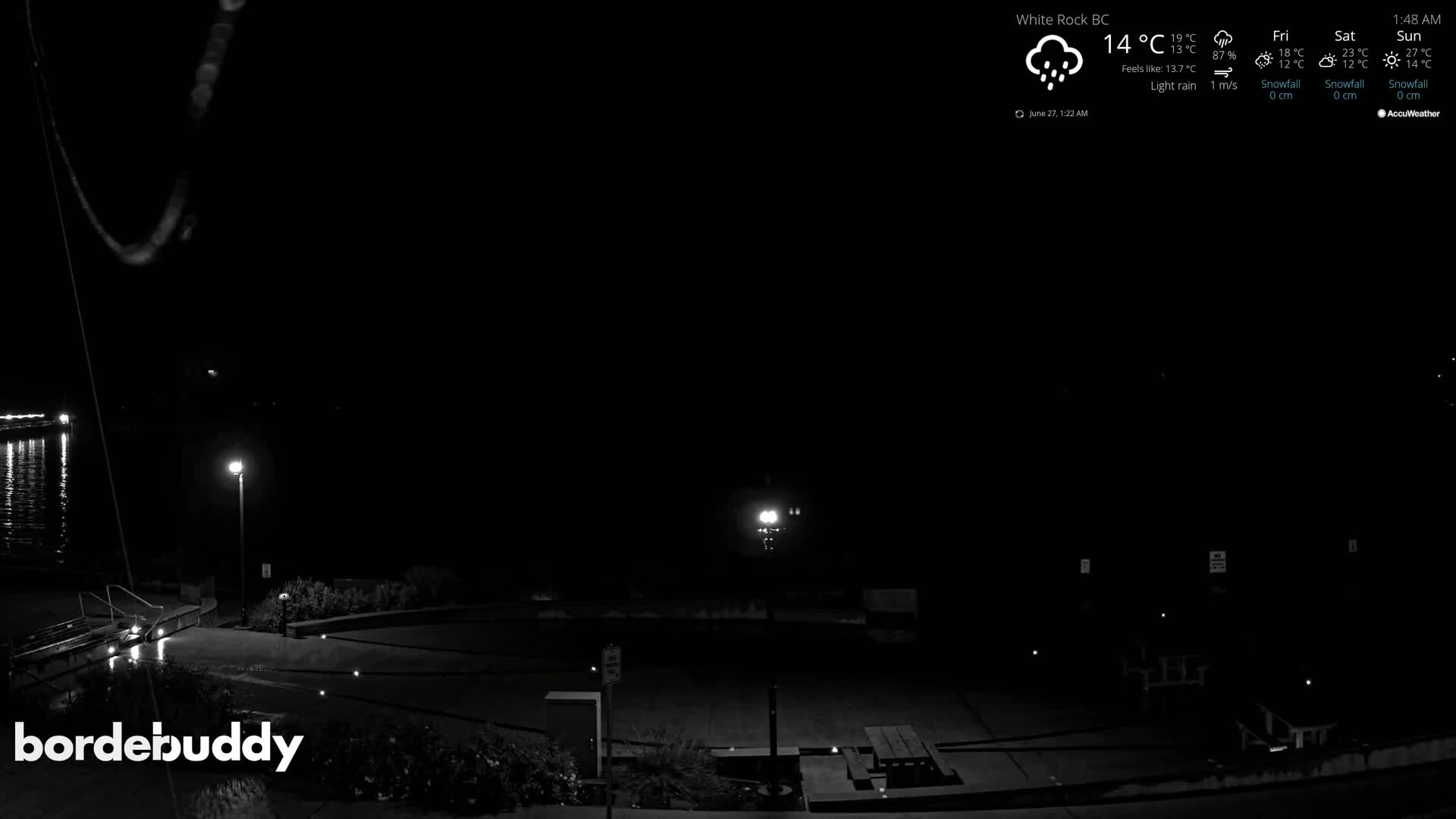 White Rock Beach & Memorial Park Live Cam - White Rock, Metro Vancouver, British Columbia, Canada