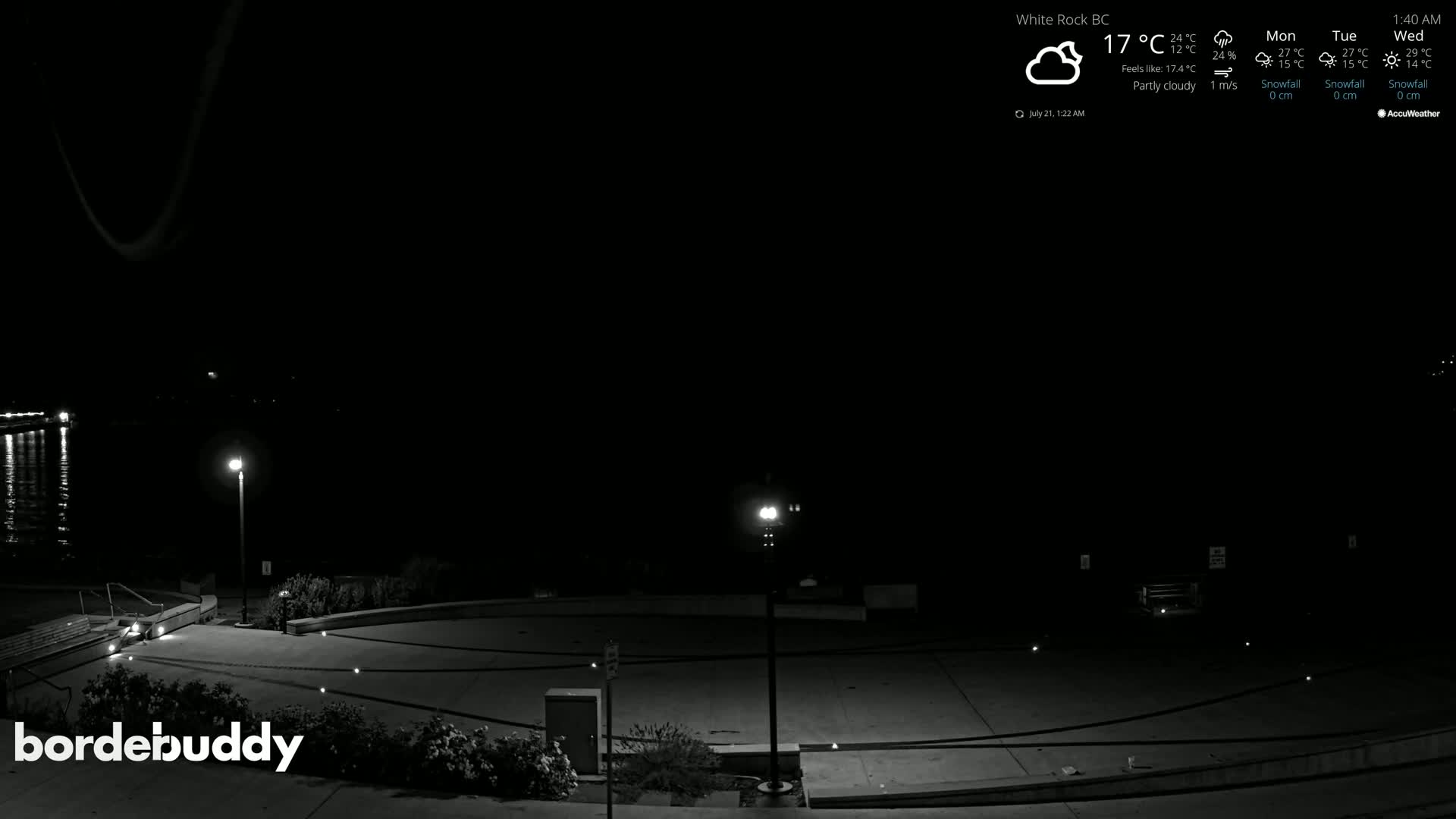 White Rock Beach & Memorial Park Live Cam - White Rock, Metro Vancouver, British Columbia, Canada