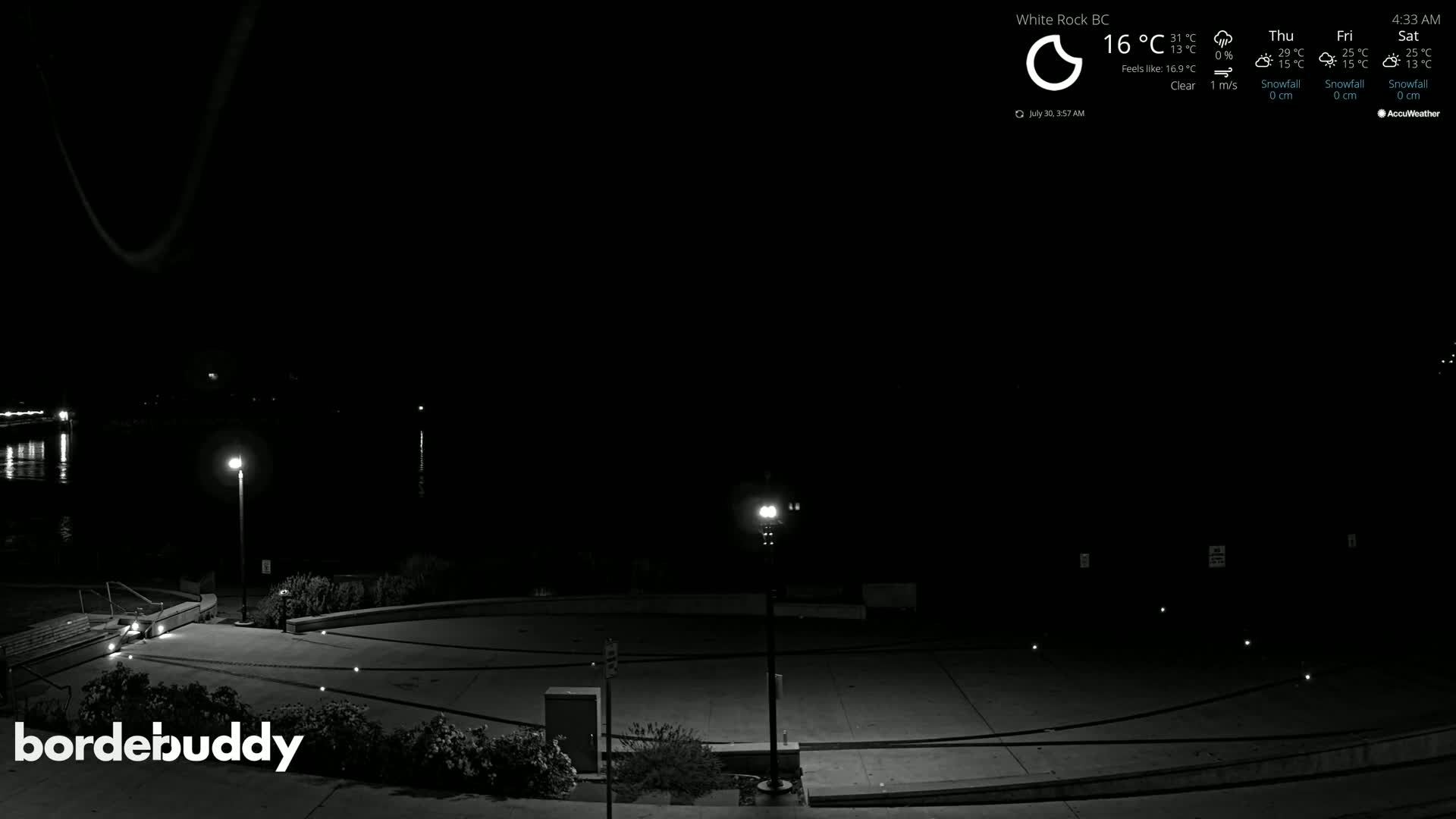White Rock Beach & Memorial Park Live Cam - White Rock, Metro Vancouver, British Columbia, Canada