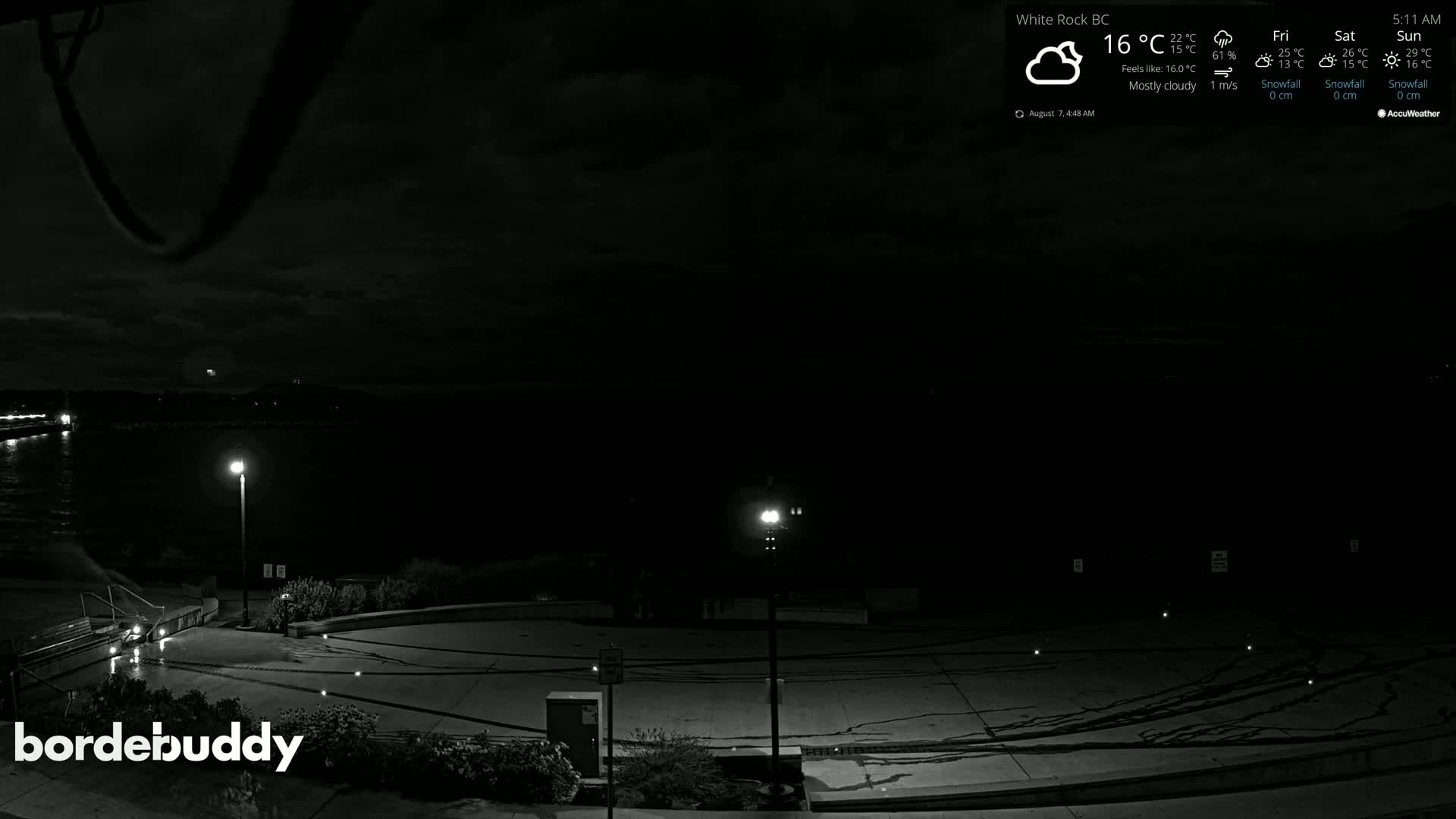 White Rock Beach & Memorial Park Live Cam - White Rock, Metro Vancouver, British Columbia, Canada