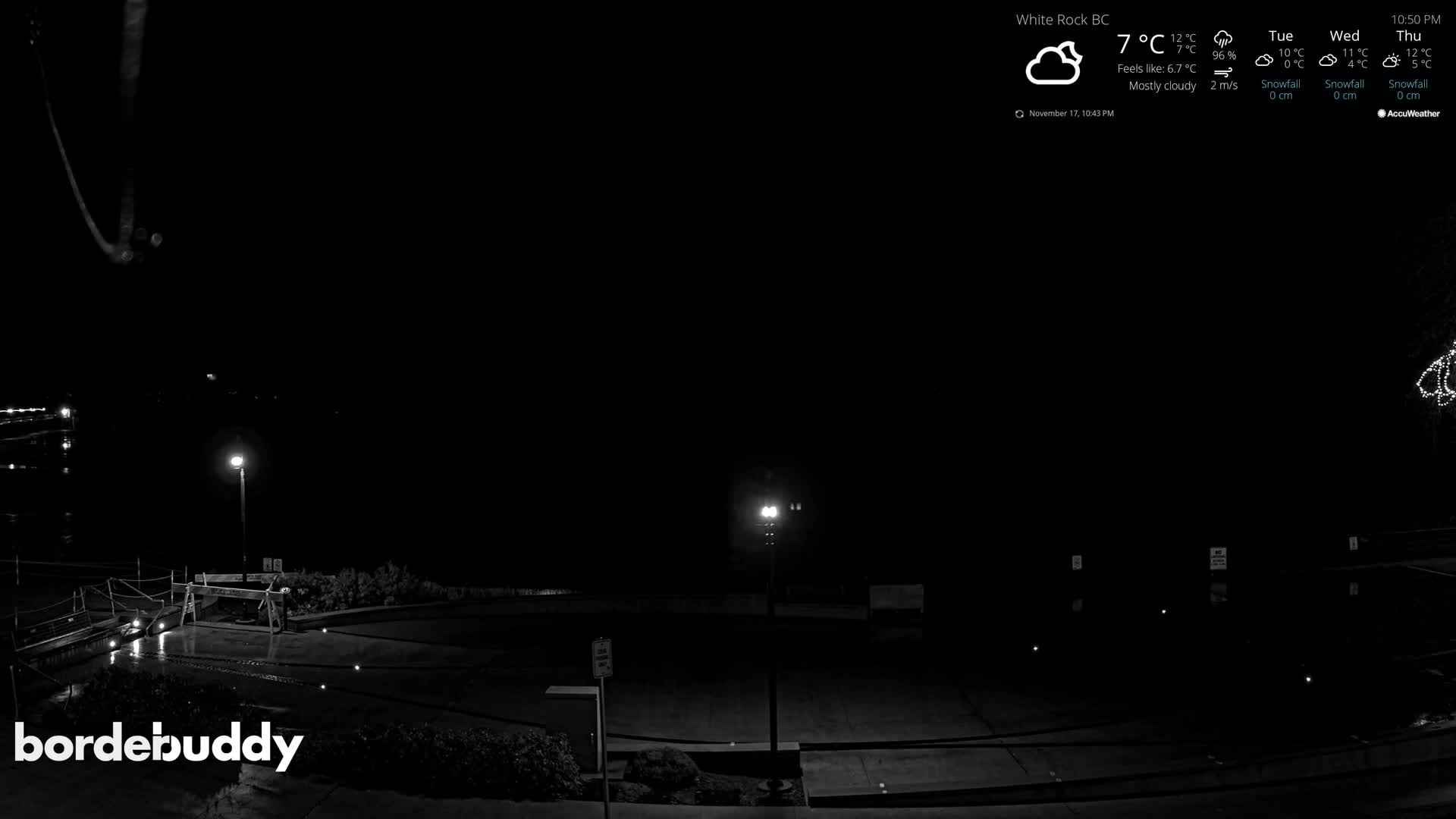 White Rock Beach & Memorial Park Live Cam - White Rock, Metro Vancouver, British Columbia, Canada