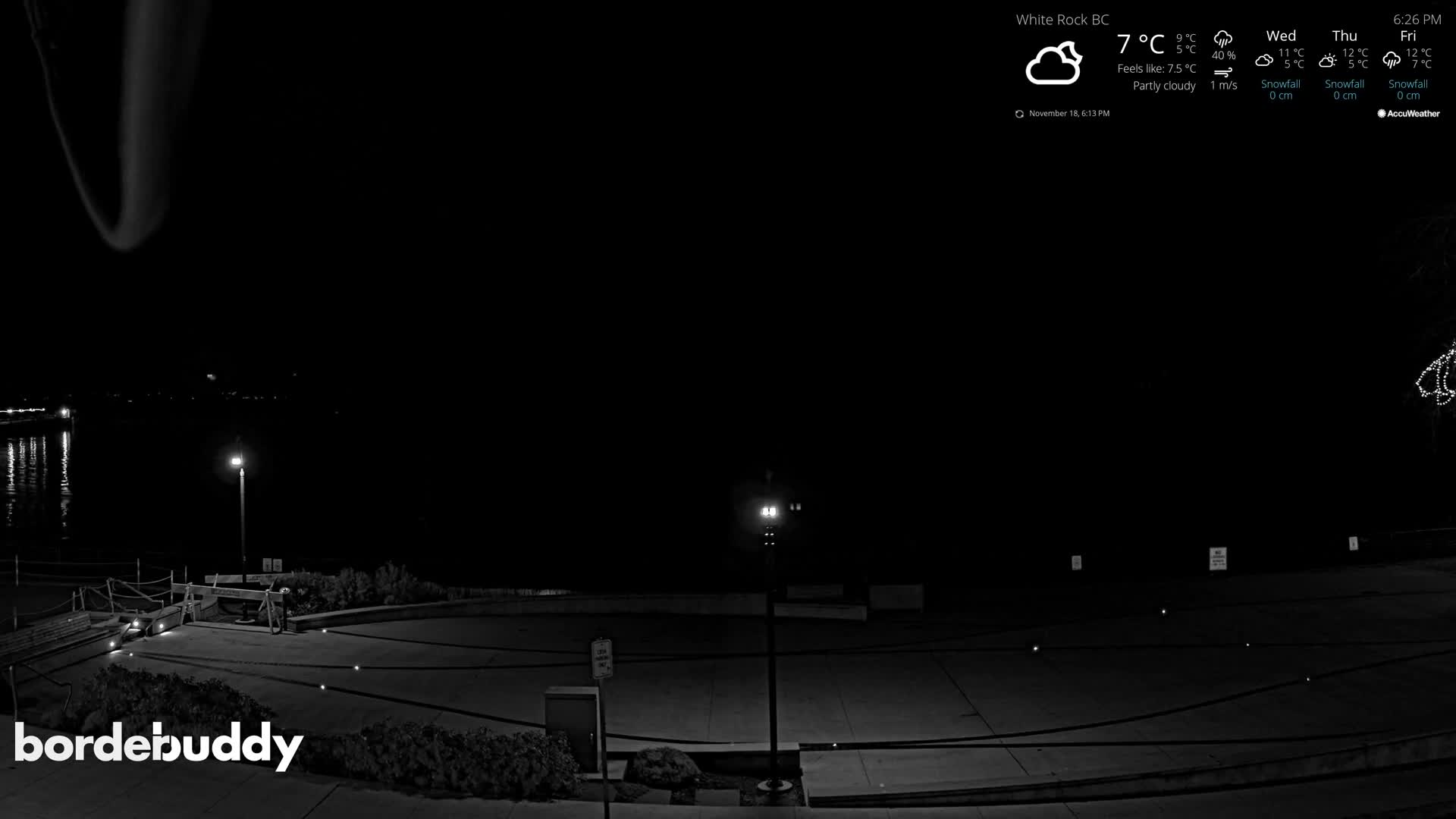 White Rock Beach & Memorial Park Live Cam - White Rock, Metro Vancouver, British Columbia, Canada