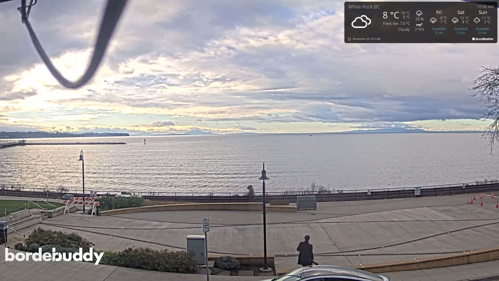 White Rock Beach & Memorial Park Live Cam - White Rock, Metro Vancouver, British Columbia, Canada