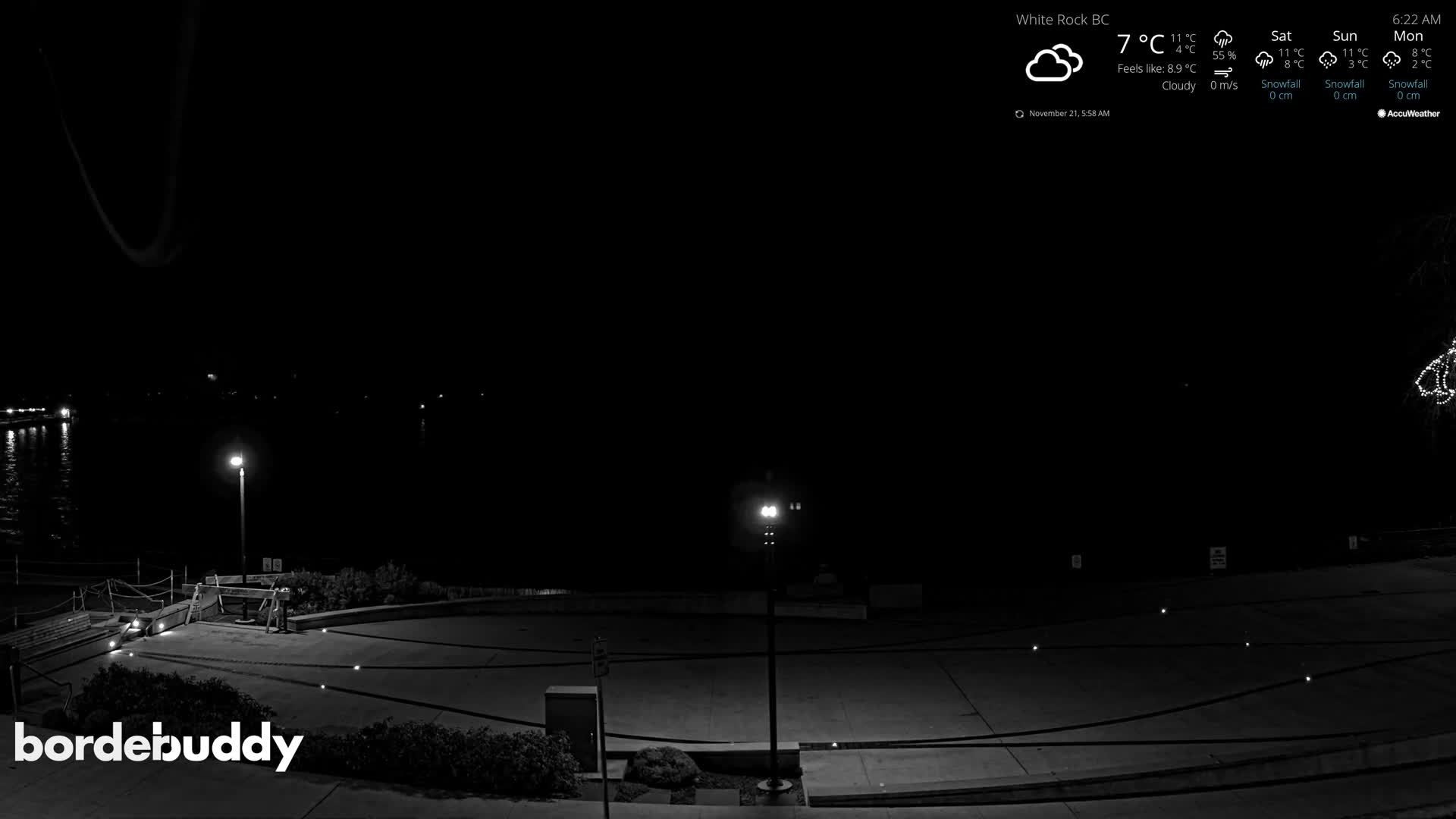 White Rock Beach & Memorial Park Live Cam - White Rock, Metro Vancouver, British Columbia, Canada