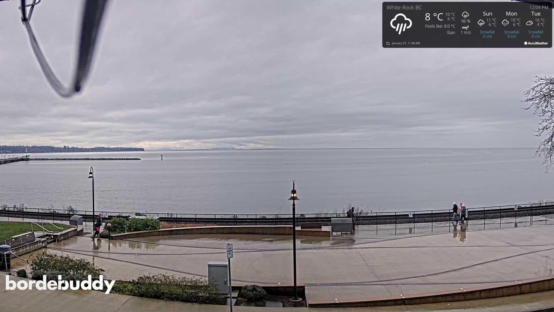 White Rock Beach & Memorial Park Live Cam - White Rock, Metro Vancouver, British Columbia, Canada