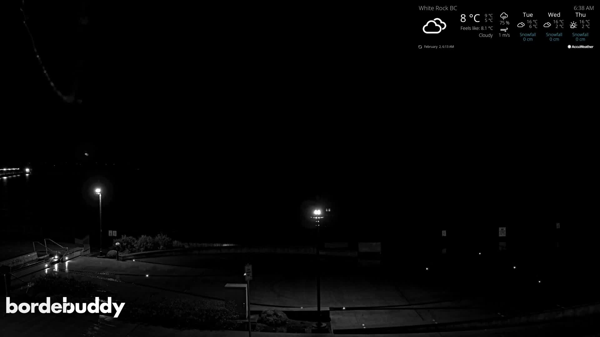 White Rock Beach & Memorial Park Live Cam - White Rock, Metro Vancouver, British Columbia, Canada