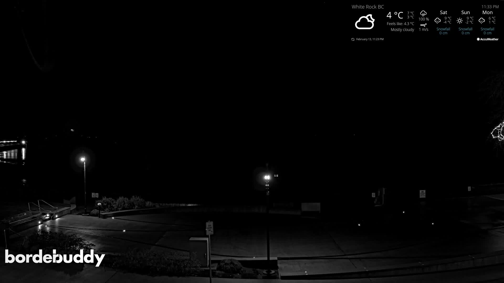 White Rock Beach & Memorial Park Live Cam - White Rock, Metro Vancouver, British Columbia, Canada