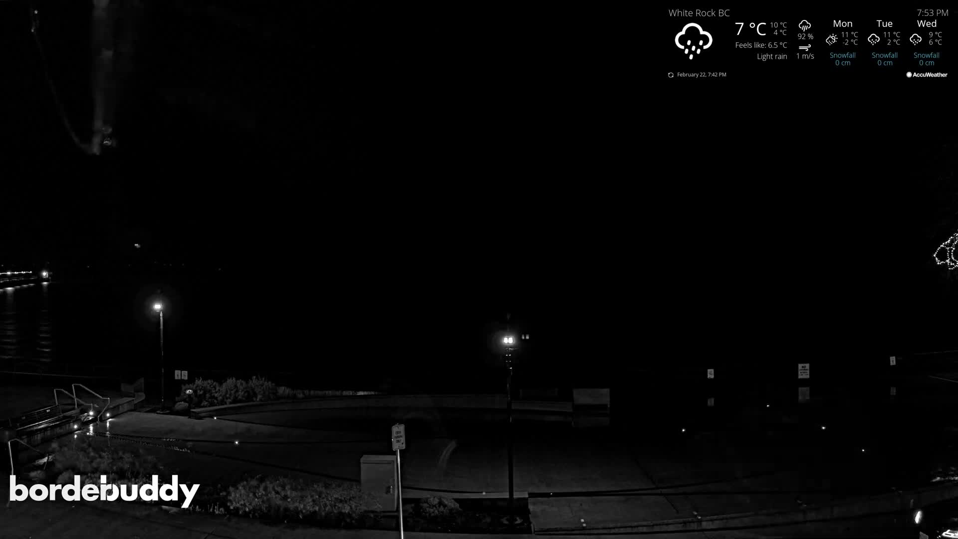 White Rock Beach & Memorial Park Live Cam - White Rock, Metro Vancouver, British Columbia, Canada