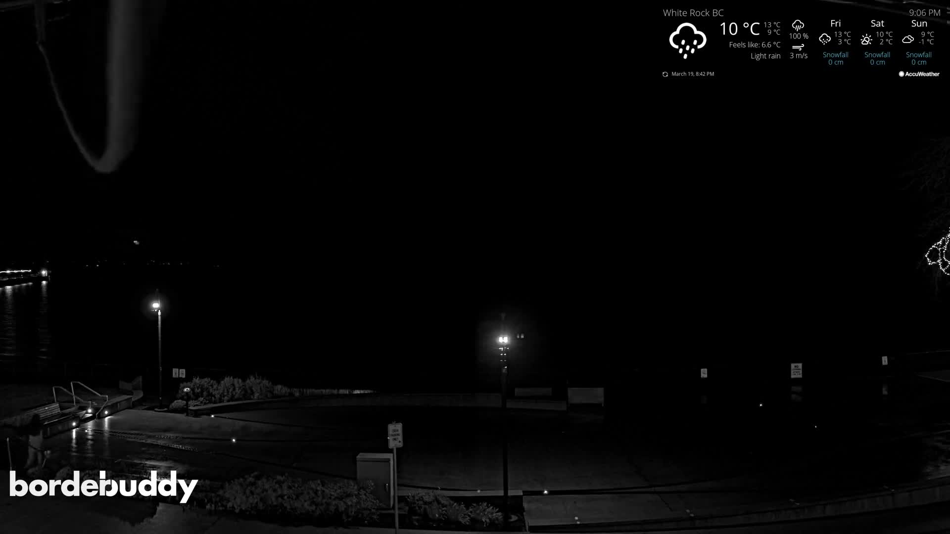 White Rock Beach & Memorial Park Live Cam - White Rock, Metro Vancouver, British Columbia, Canada