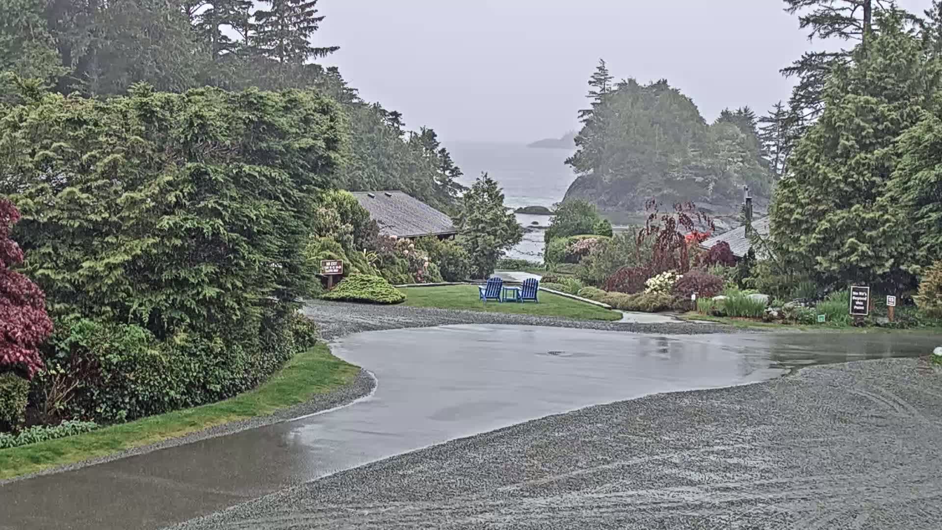 Tofino, Mackenzie Beach Live Cam - Tofino, Alberni-Clayoquot, British Columbia, Canada