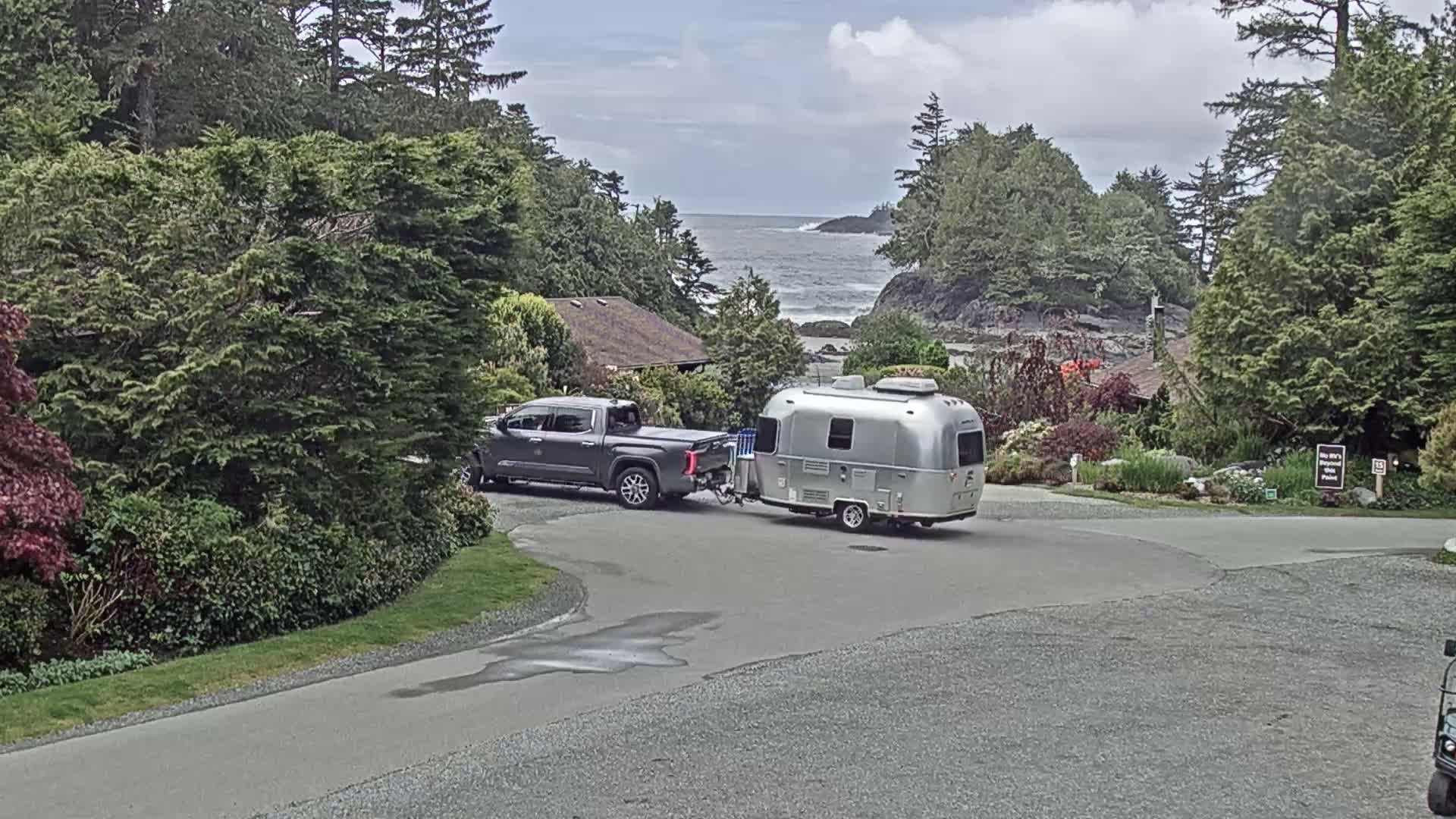 Tofino, Mackenzie Beach Live Cam - Tofino, Alberni-Clayoquot, British Columbia, Canada