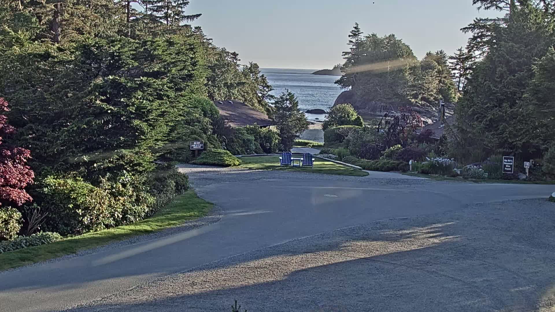Tofino, Mackenzie Beach Live Cam - Tofino, Alberni-Clayoquot, British Columbia, Canada
