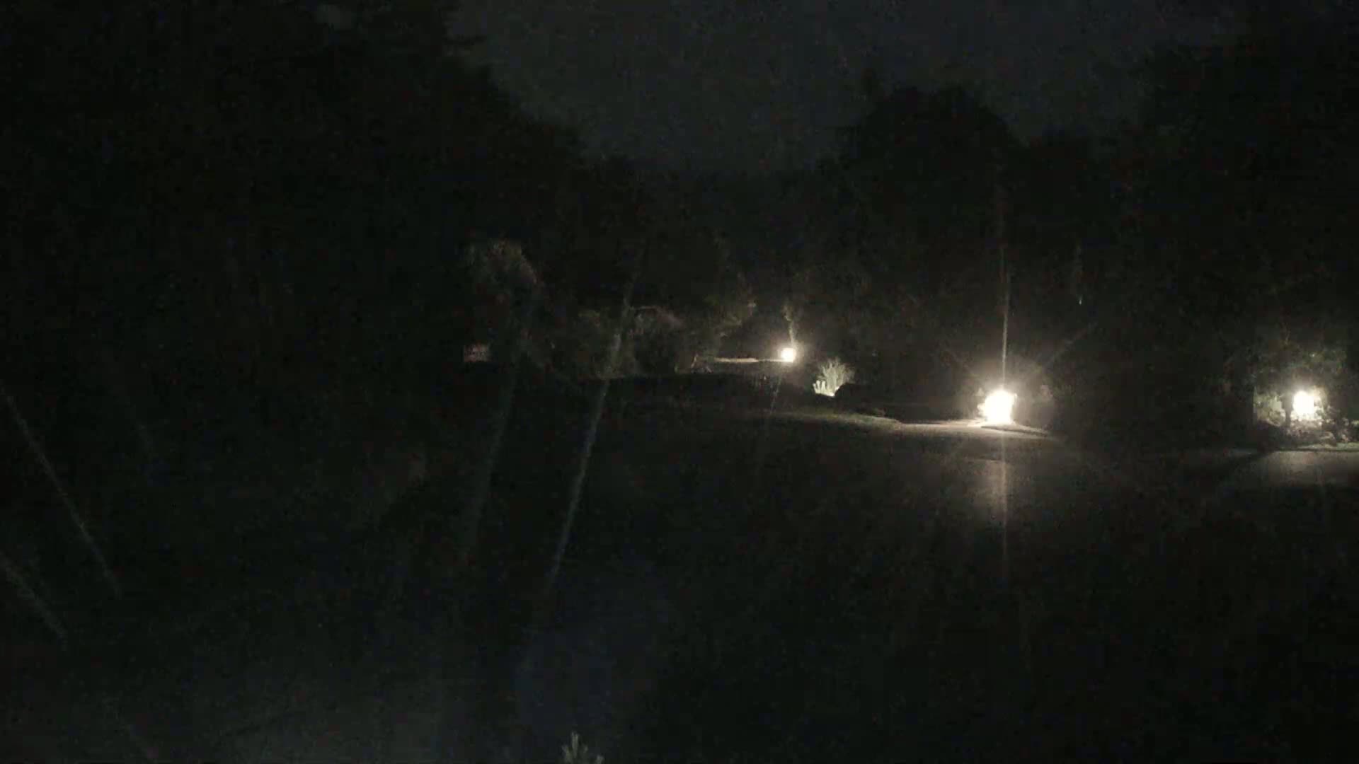 Tofino, Mackenzie Beach Live Cam - Tofino, Alberni-Clayoquot, British Columbia, Canada