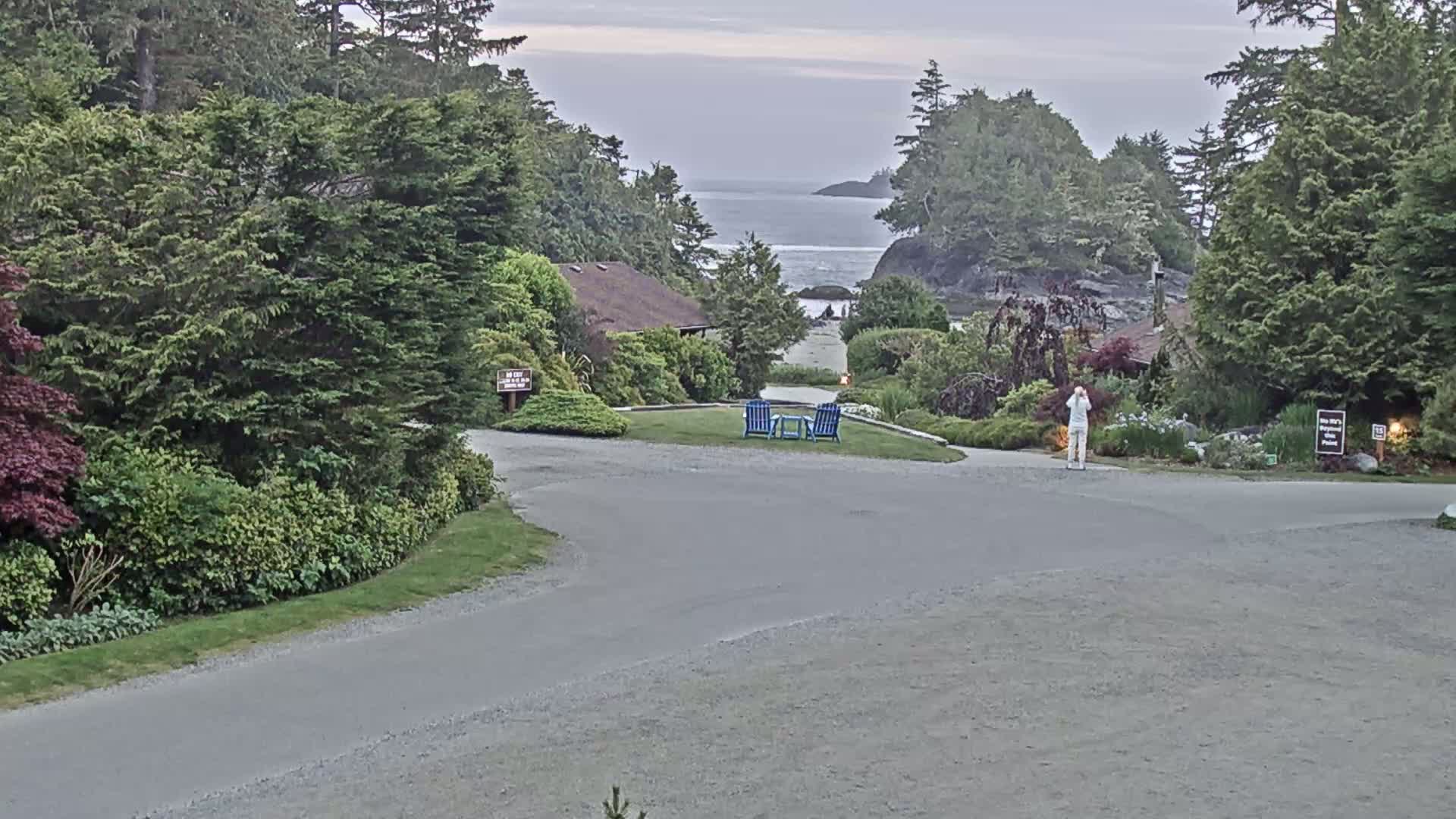 Tofino, Mackenzie Beach Live Cam - Tofino, Alberni-Clayoquot, British Columbia, Canada