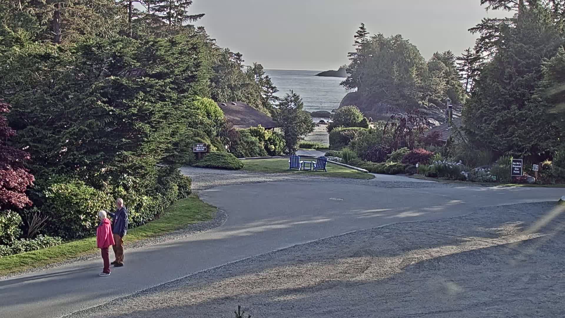 Tofino, Mackenzie Beach Live Cam - Tofino, Alberni-Clayoquot, British Columbia, Canada