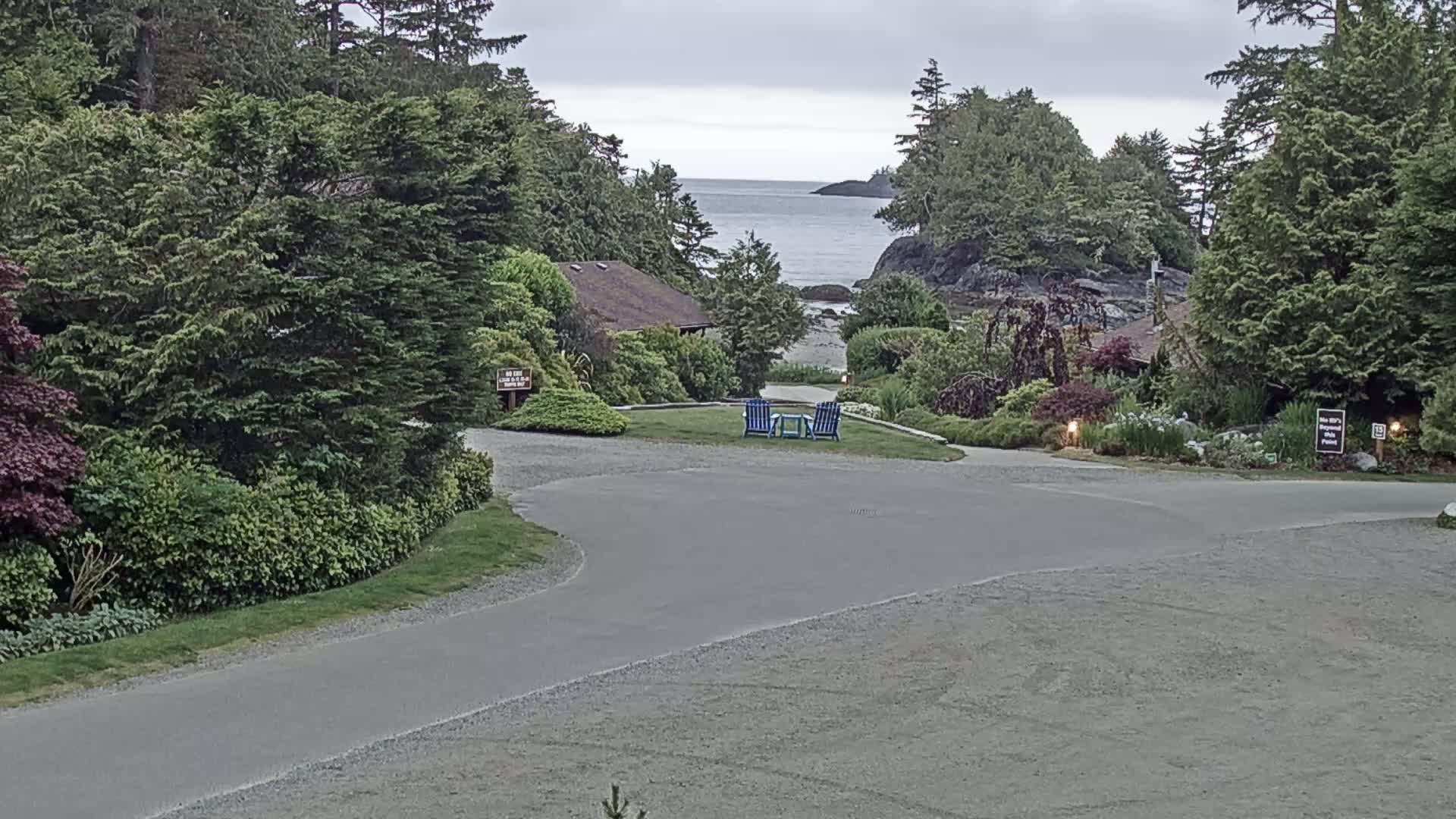 Tofino, Mackenzie Beach Live Cam - Tofino, Alberni-Clayoquot, British Columbia, Canada