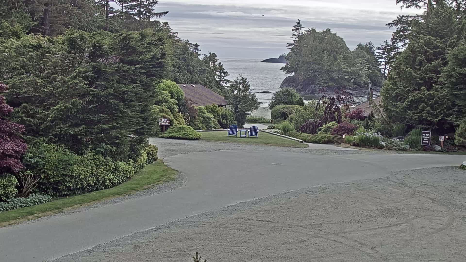 Tofino, Mackenzie Beach Live Cam - Tofino, Alberni-Clayoquot, British Columbia, Canada